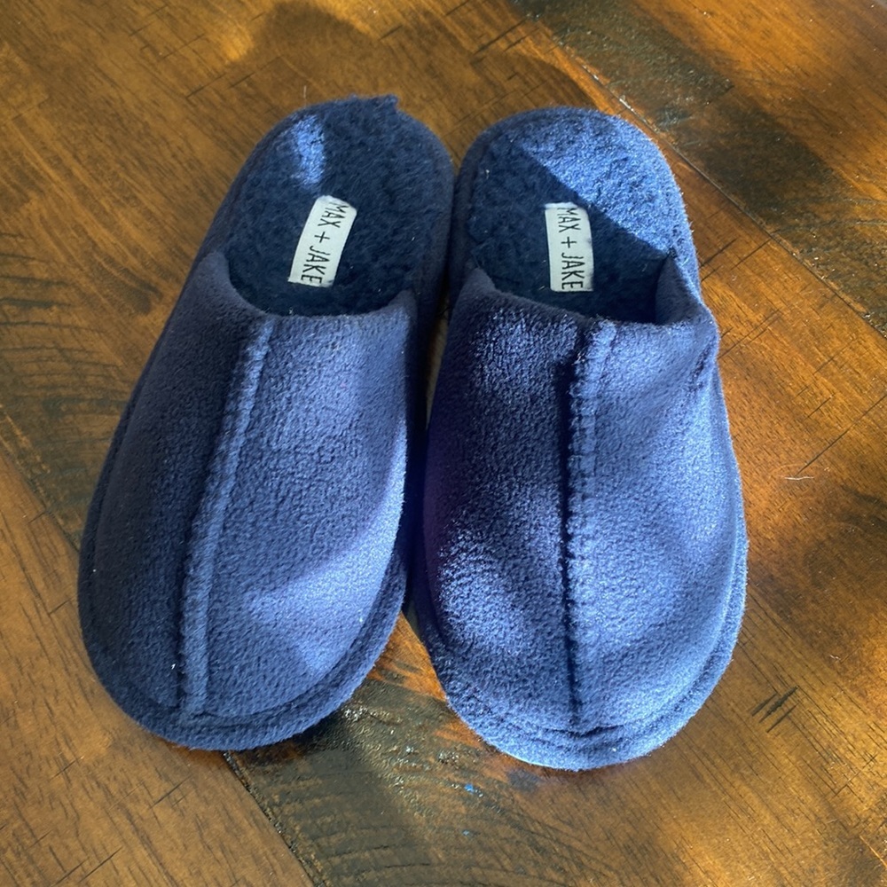 Max + Jake Slipper - Picture 2 of 7